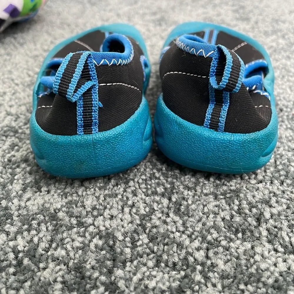 3 for $20 - Speedo water shoes